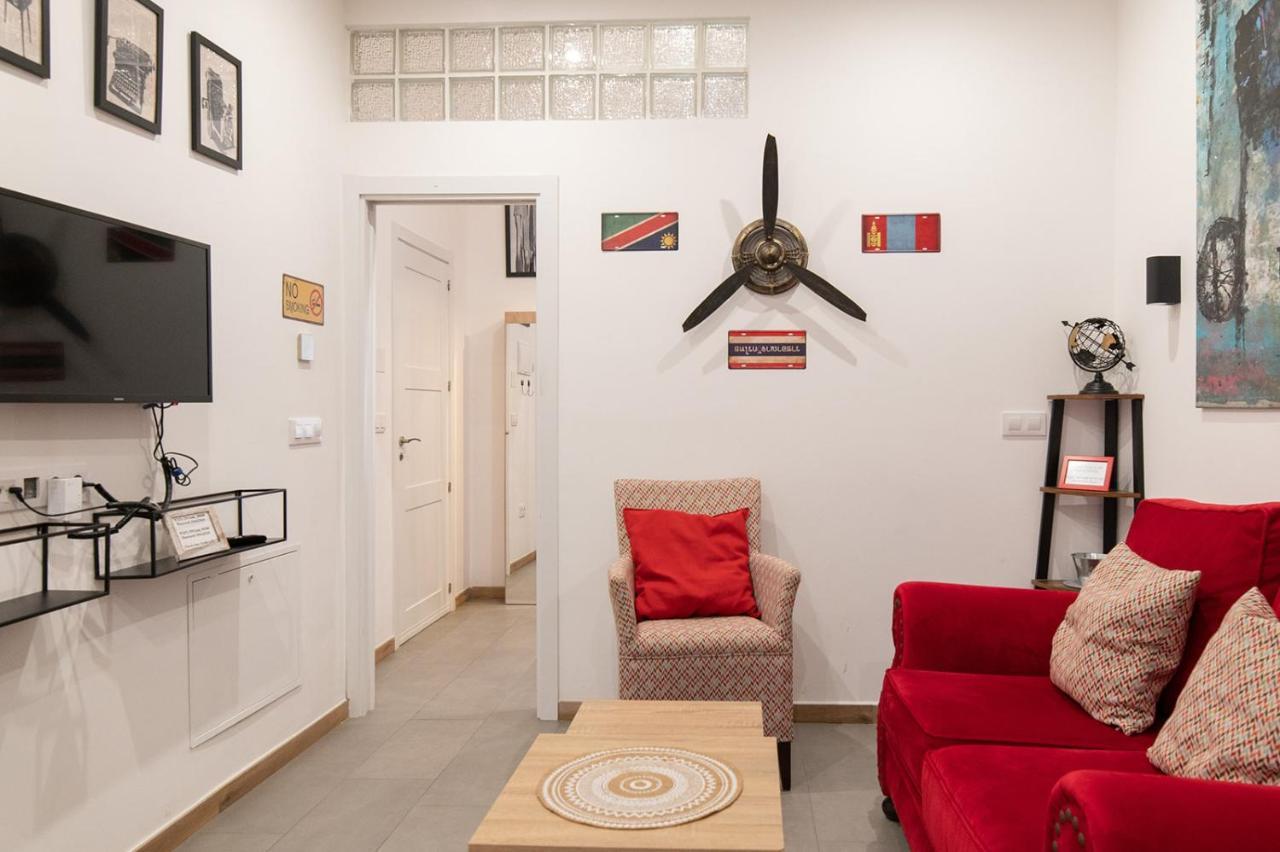 Laura Apartament Sewilla